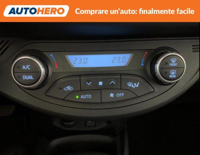 TOYOTA Yaris 1.5 Hybrid 5 porte Style