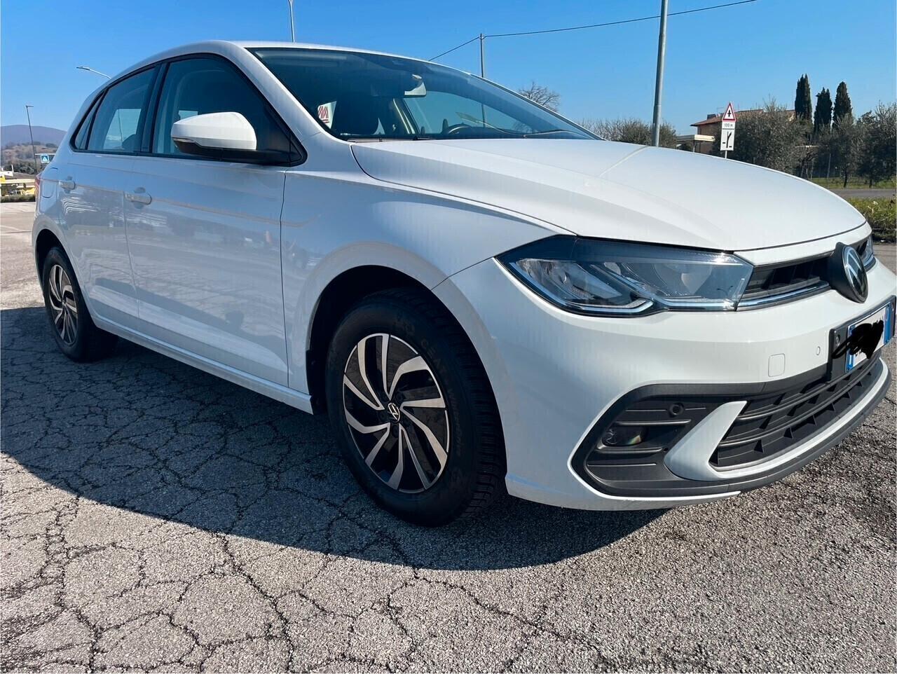 Volkswagen Polo 1.0 TSI Style SI NUOVI NEOPATENTATI IVA ESPOSTA