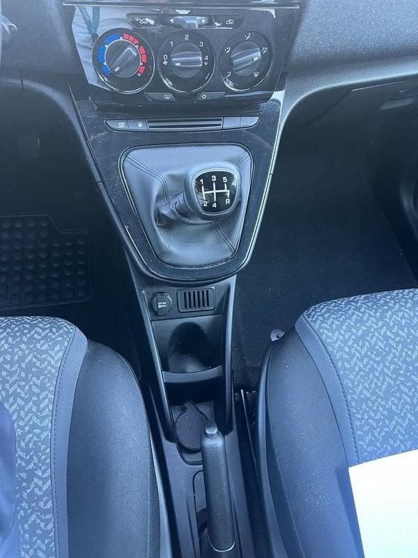 Lancia Ypsilon Ypsilon 1.2 69 CV 5 porte GPL Silver