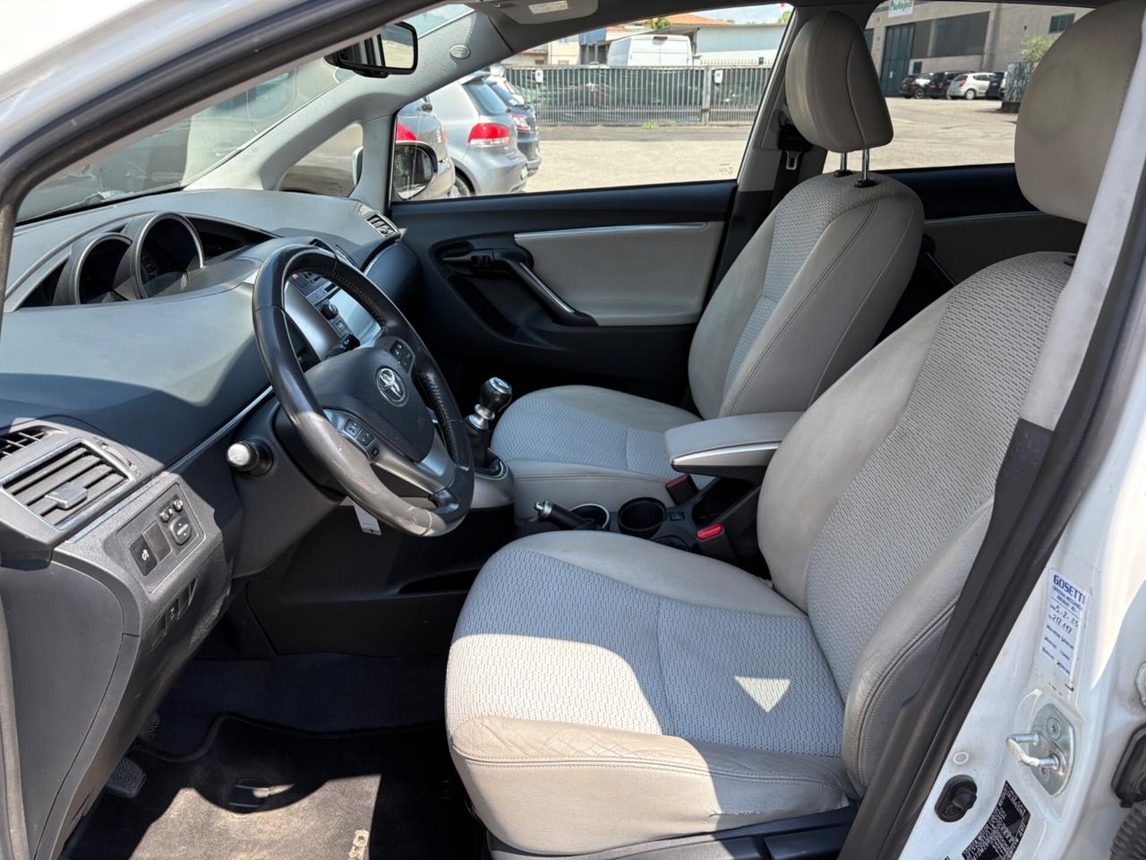 Toyota Verso 1.6 D 110cv euro5 full 7 posti