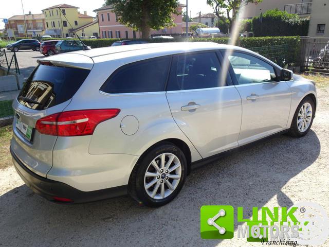 FORD Focus Titanium
