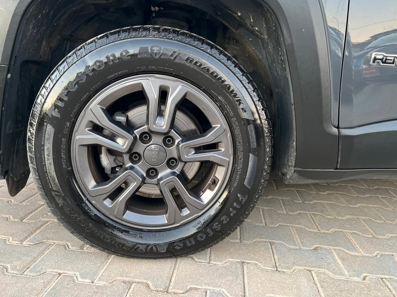 Jeep Renegade 1.6 Mjt 130 CV Longitude