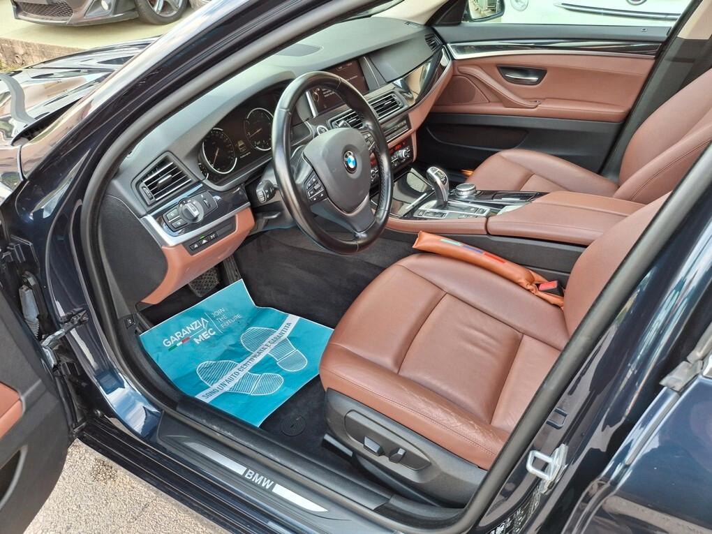 Bmw 525d xDrive Touring Luxury