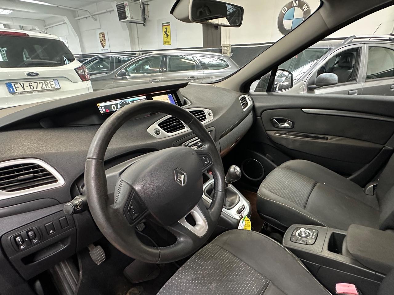 Renault Scenic Scénic X-Mod 1.5 dCi 110CV Luxe
