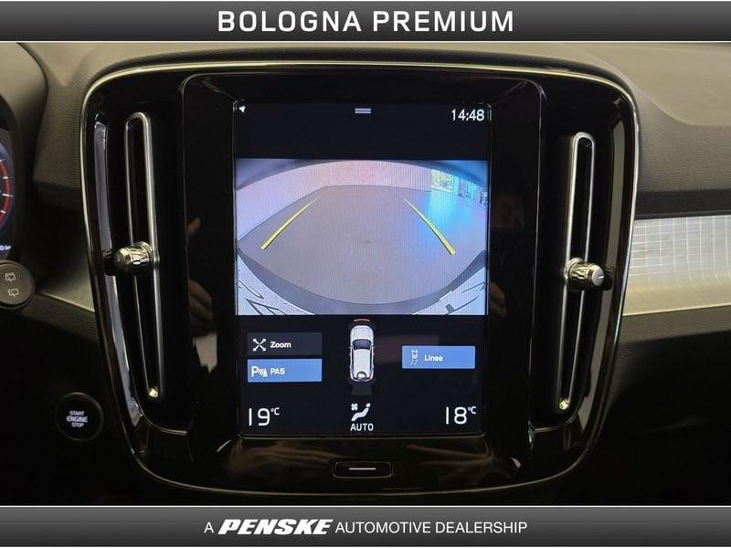 Volvo XC40 XC40 T3 Geartronic Momentum Pro