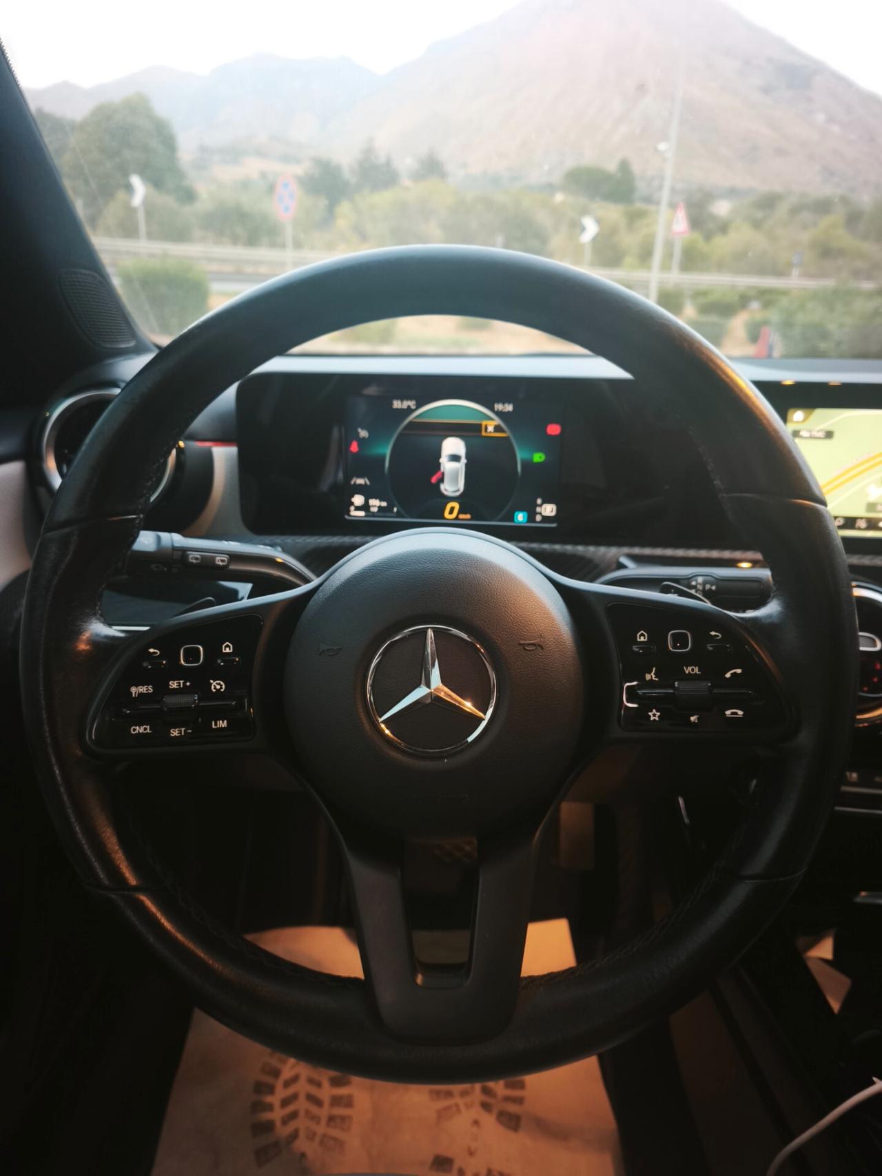 Mercedes-benz A 180 d Automatic Sport