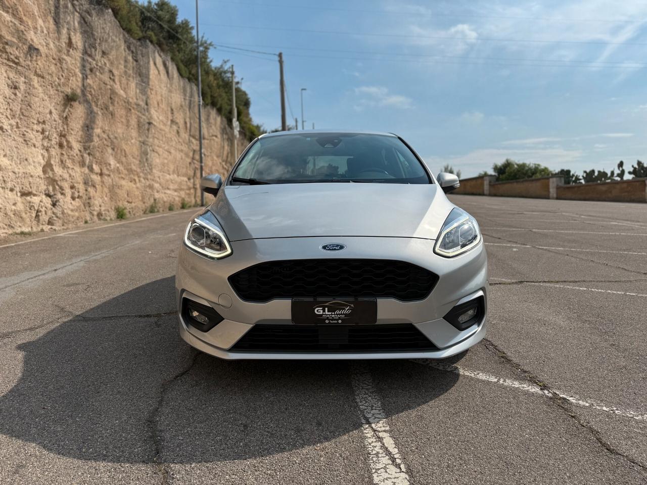 Ford Fiesta ST-LINE/1.5 86CV/NEOPATENTATI/CAR PLAY