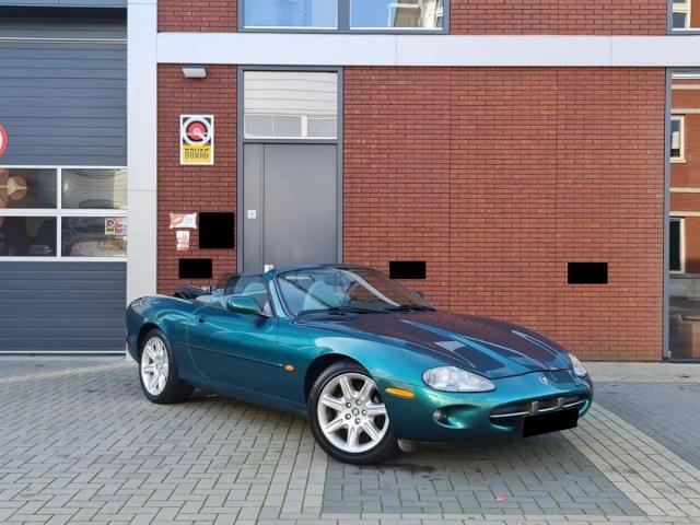 Jaguar XK8 4.0 363cv Autom. Convertibile