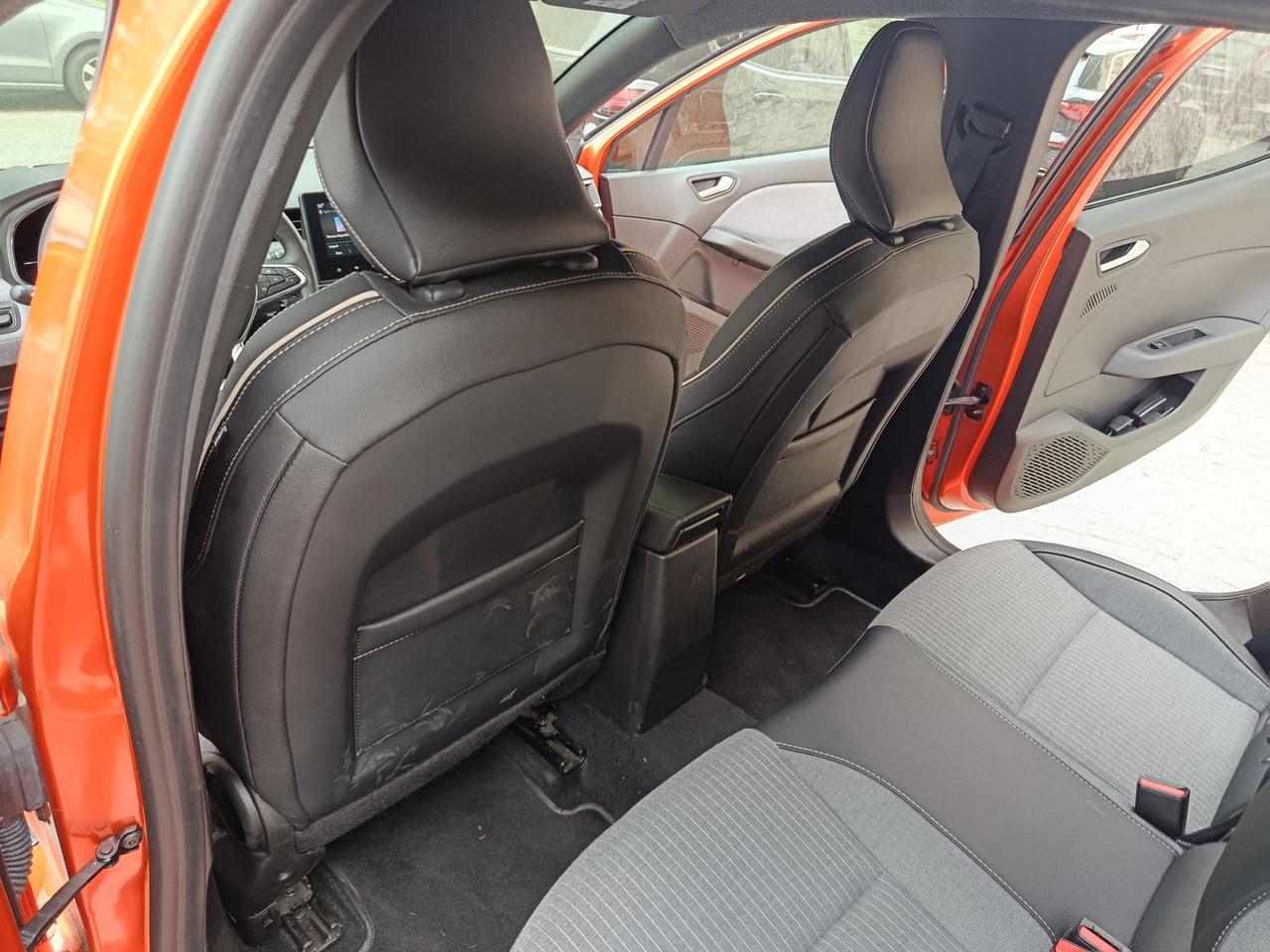 Renault Clio Techno 1.0 ECO-G 100 #10371