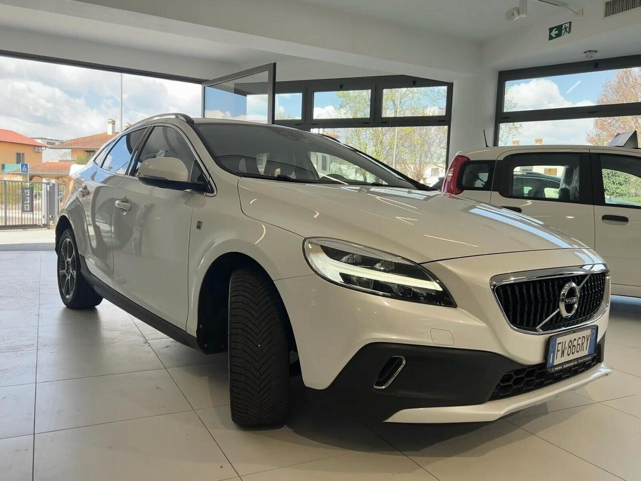 Volvo V40 Cross Country V40 Cross Country D2 Momentum