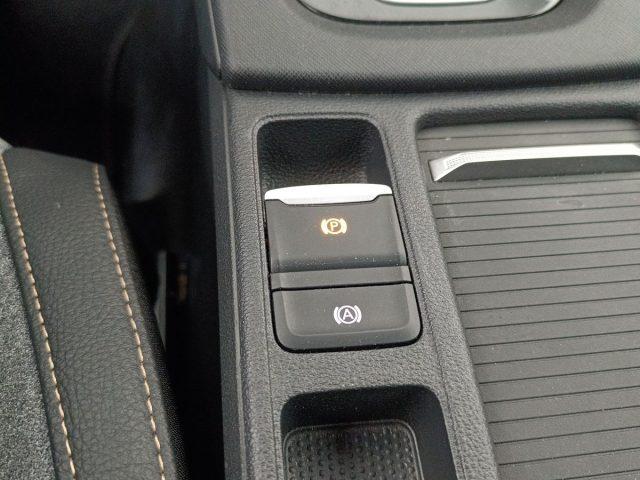 SKODA Octavia 2.0 TDI 150 CV DSG Wagon Executive