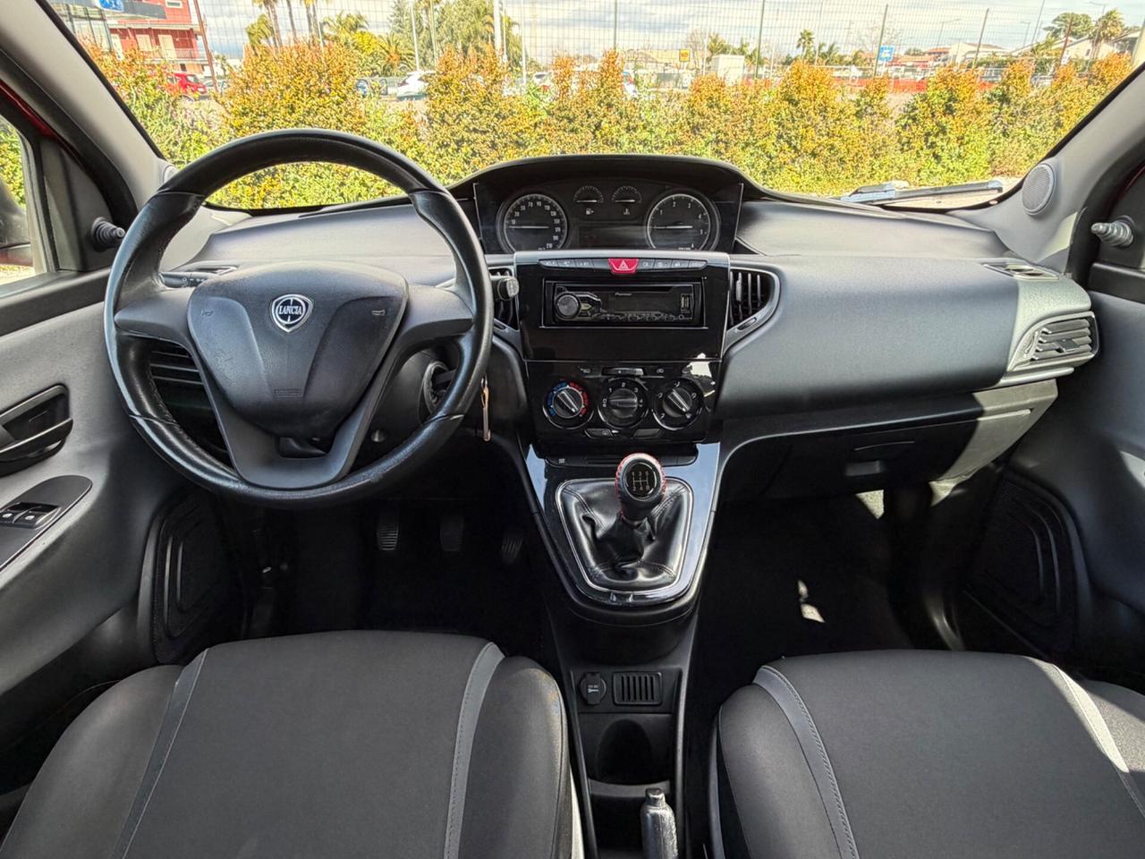 Lancia Ypsilon 1.3 MJT 16V 95 CV 5 porte Euro 6