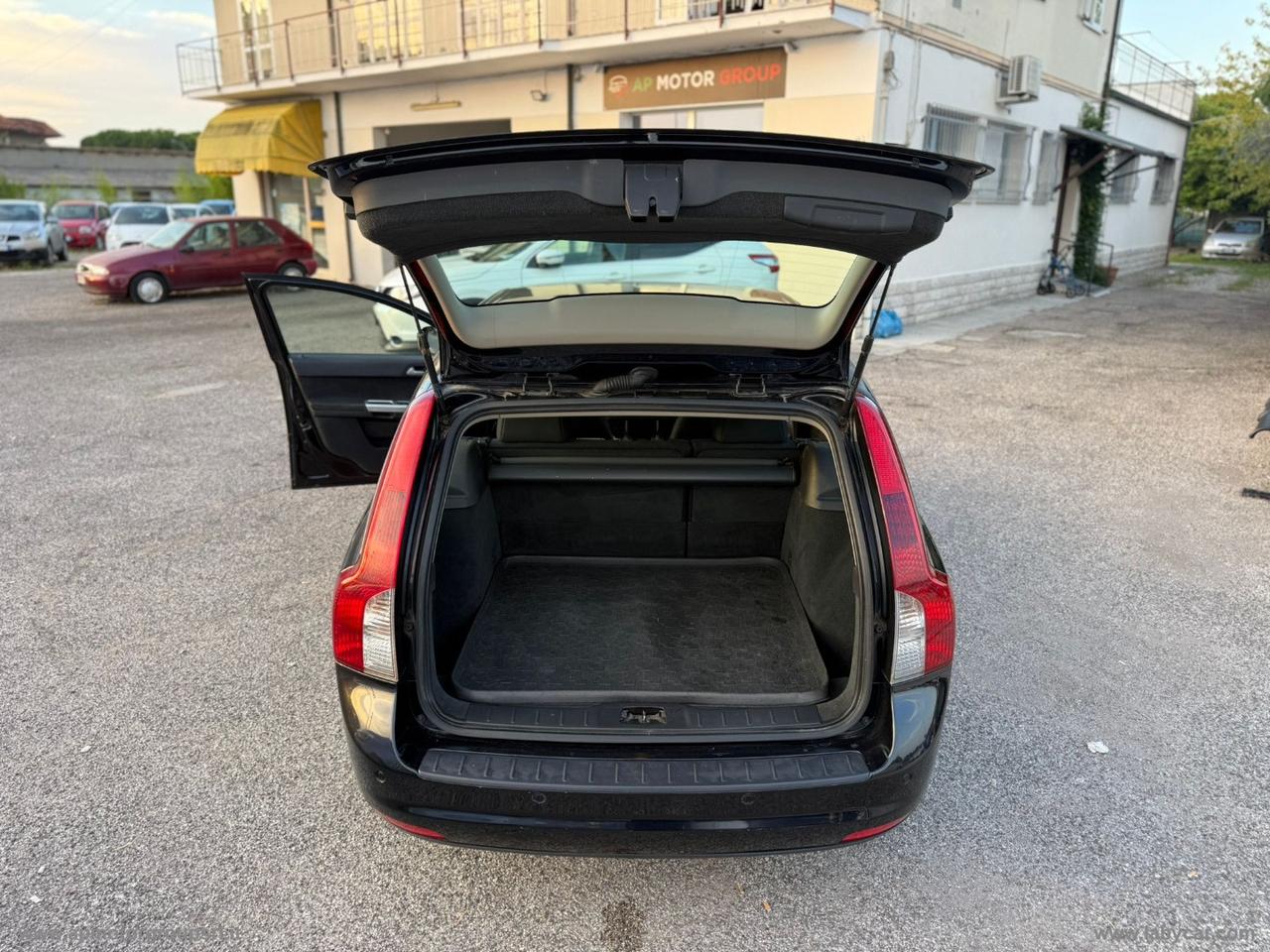 VOLVO V50 1.6 D DRIVe CAT POLAR