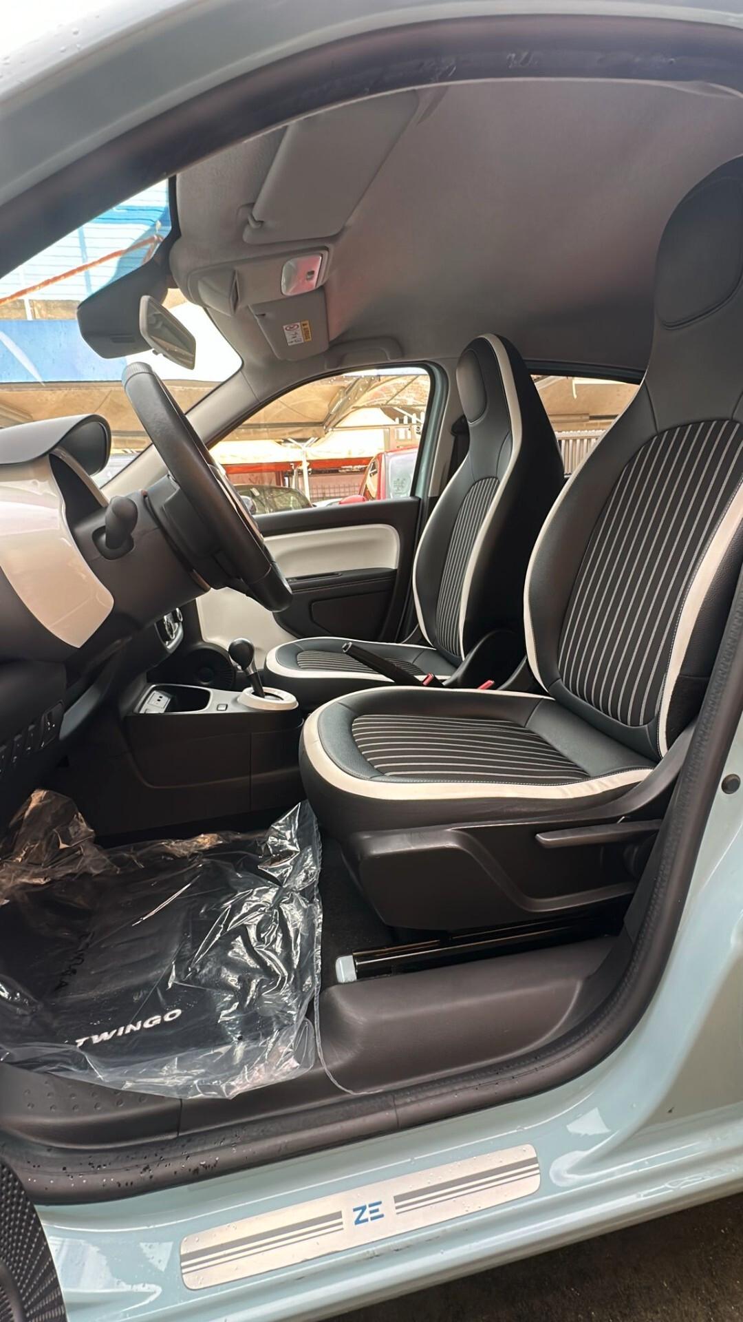 RENAULT TWINGO ELETTRICA AUTOMATICA