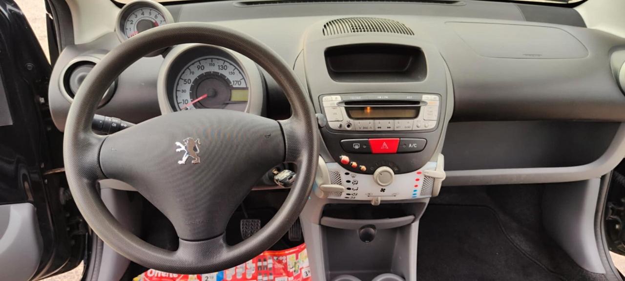 Peugeot 107 1.0 68CV 5p. Sweet Years