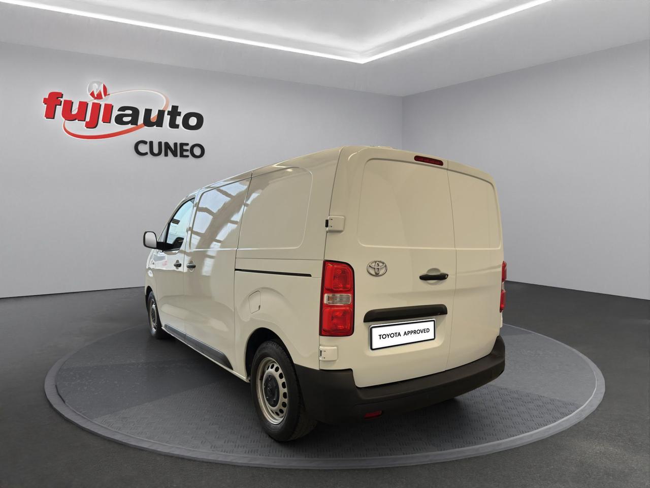Toyota Proace Comfort 1.6L Diesel 10Q