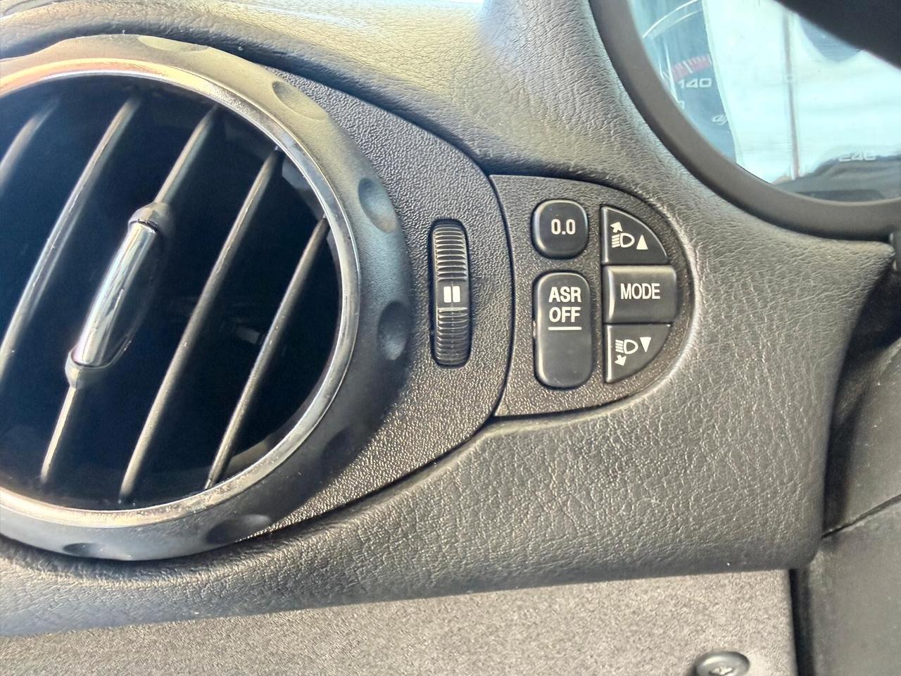 Alfa Romeo 147 1.6 16V TS (105) 5 porte Black Line