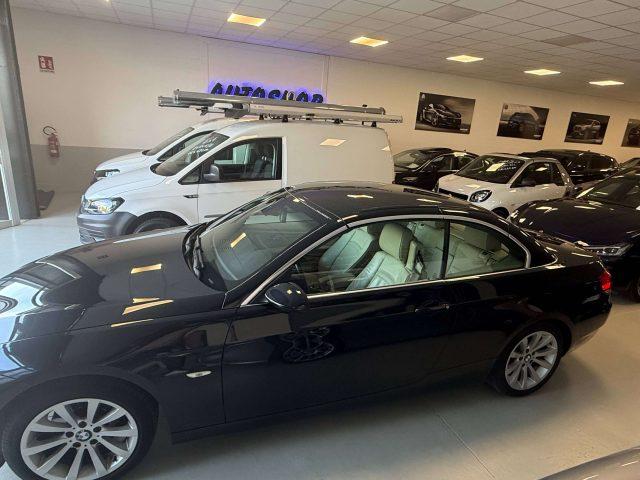 BMW 320 Serie 3 E93 Cabrio 320d Cabrio Attiva