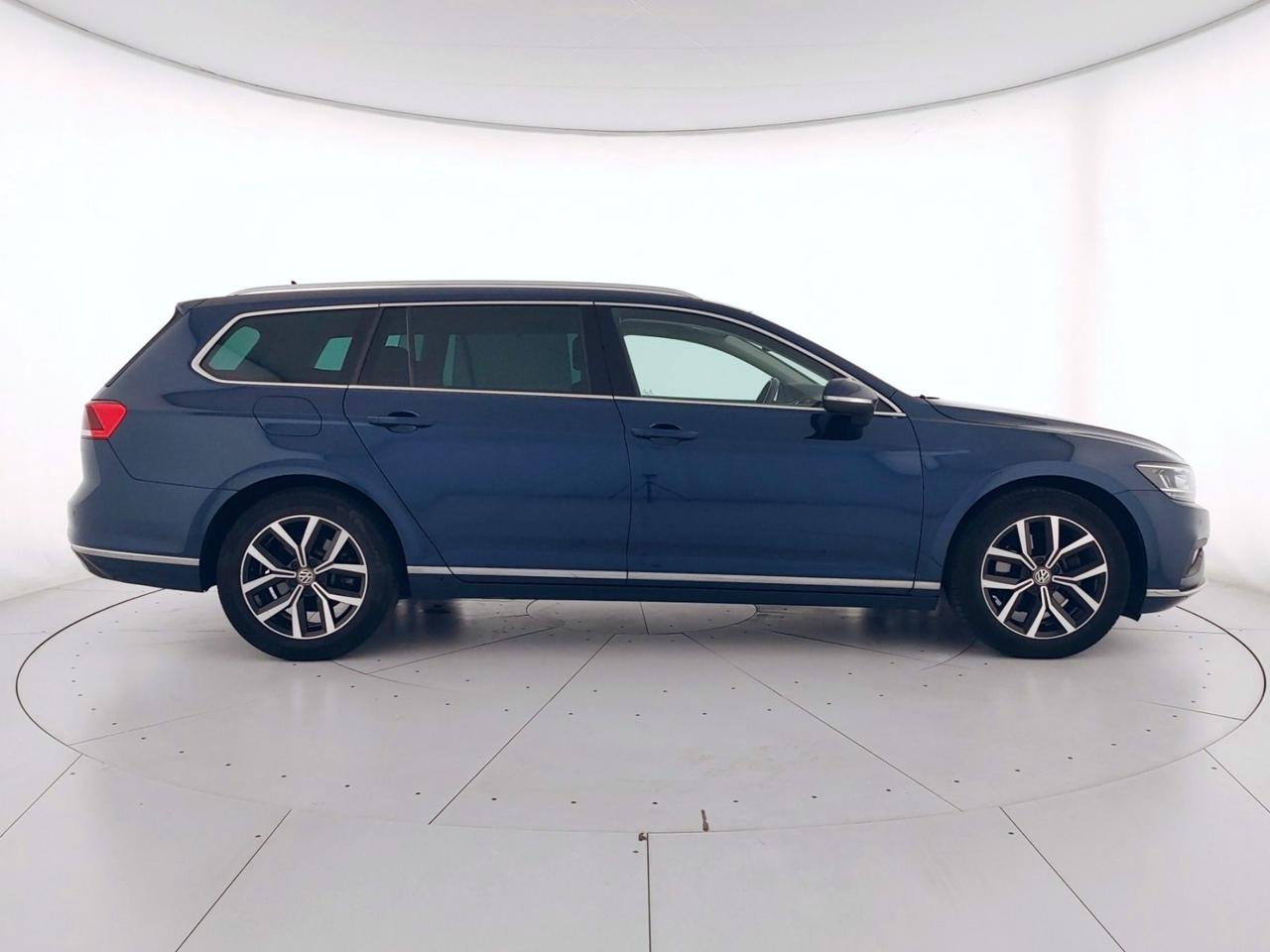 VOLKSWAGEN Passat Variant 2.0 tdi Executive 4motion 190cv dsg ACC