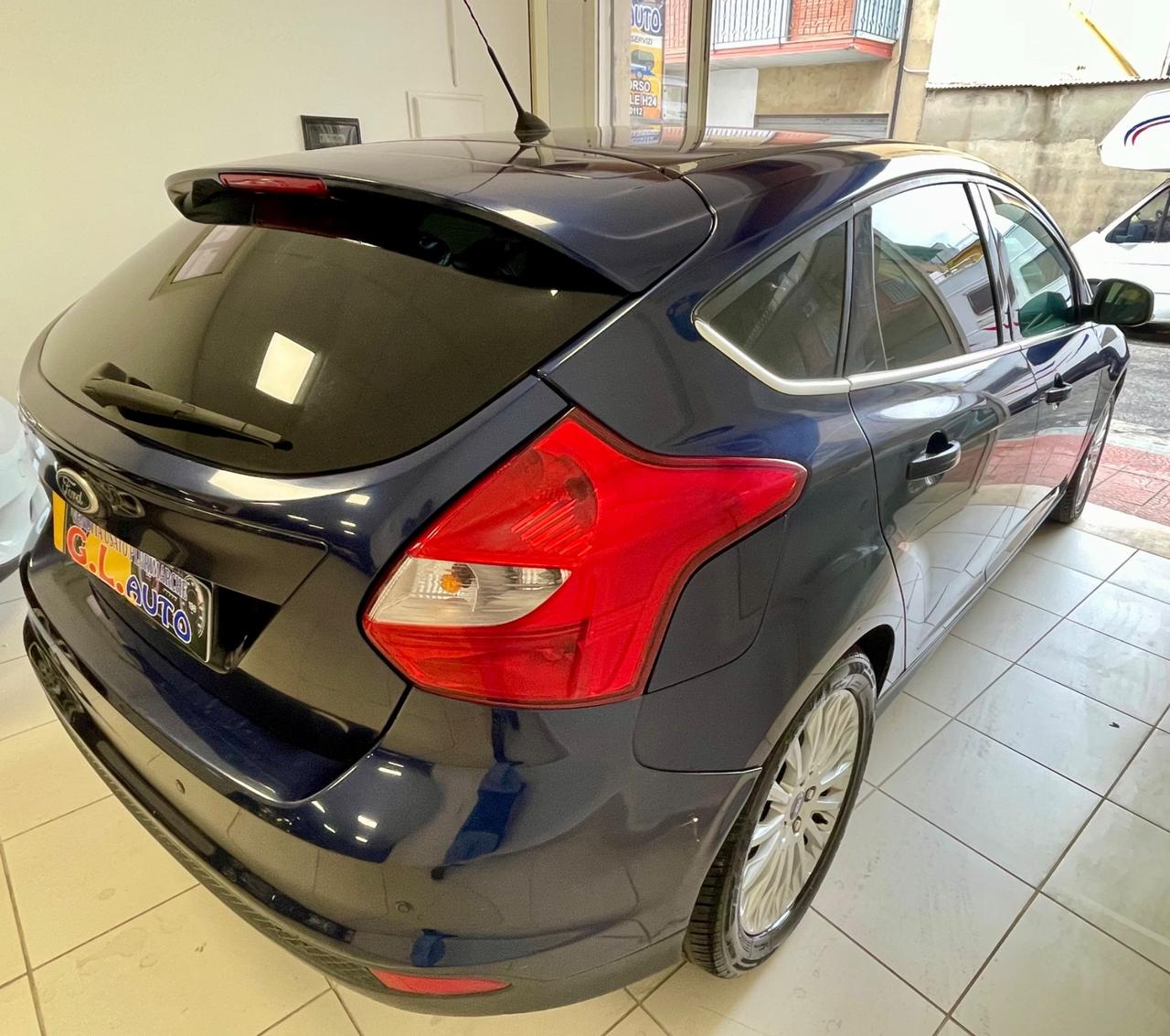 Ford Focus 1.6 TDCi (110CV) 5p. Tit. DPF