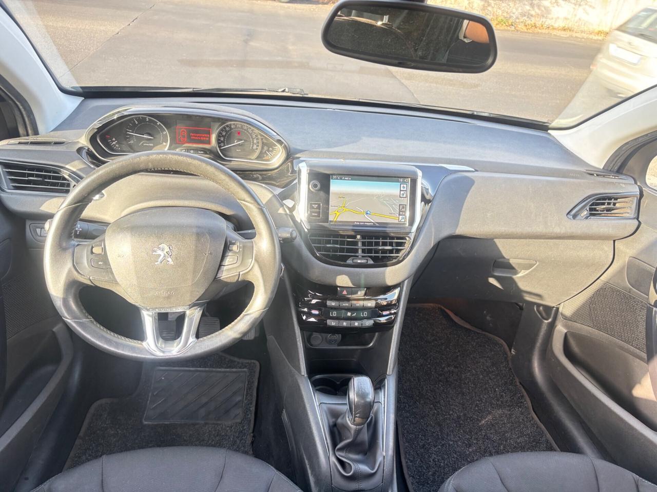 Peugeot 208 1.4 HDi 68 CV 5 porte Allure