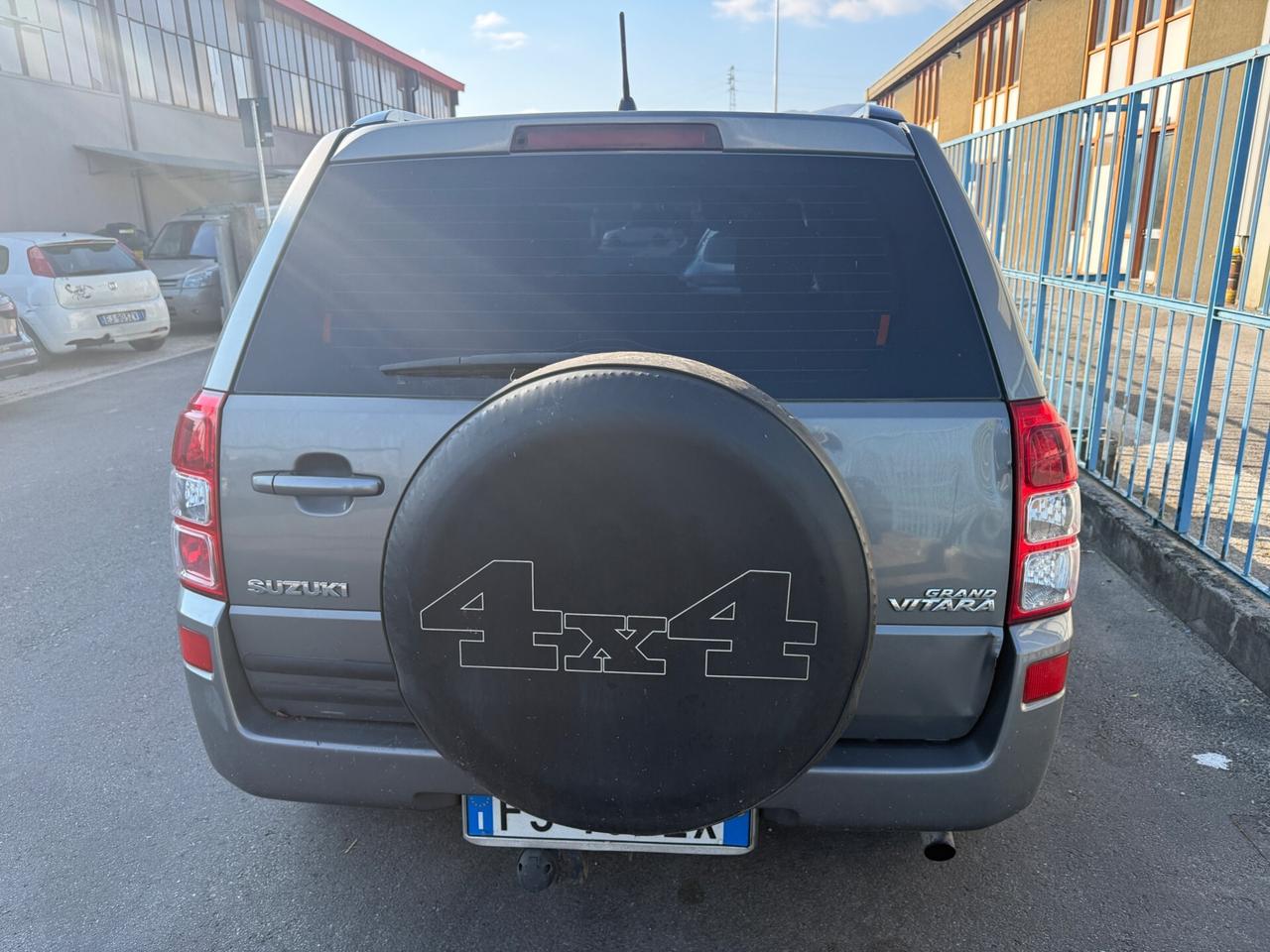 Suzuki Grand Vitara 1.9 DDiS 5 porte