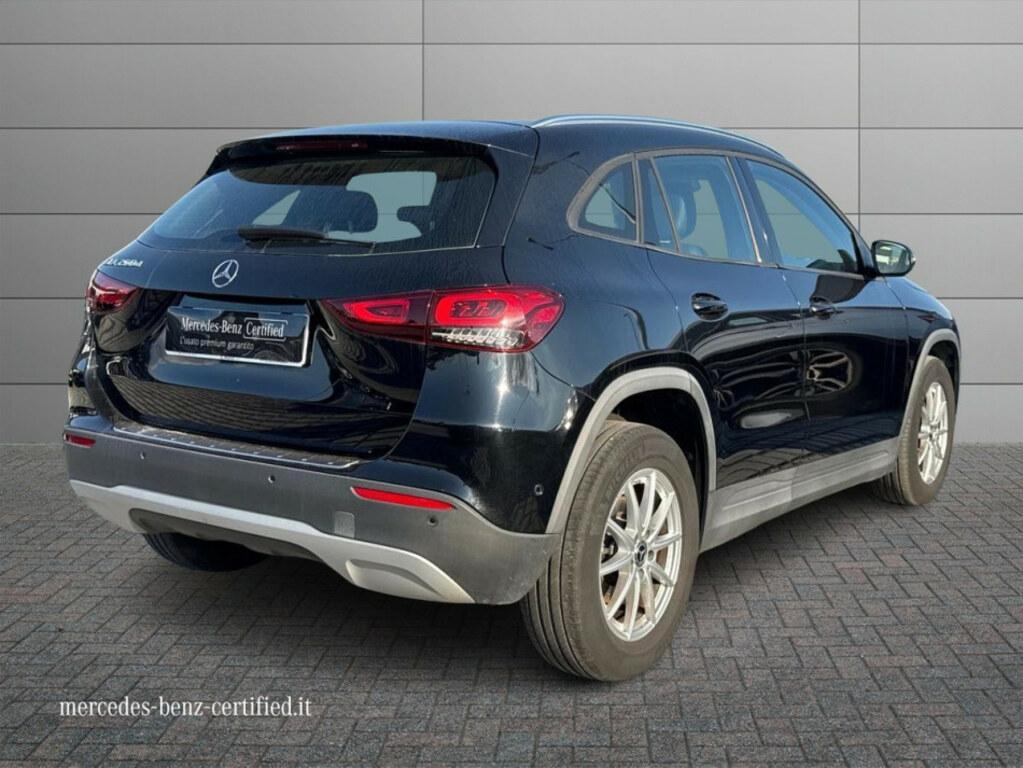 Mercedes GLA 200 200 D Business Extra 8G-DCT