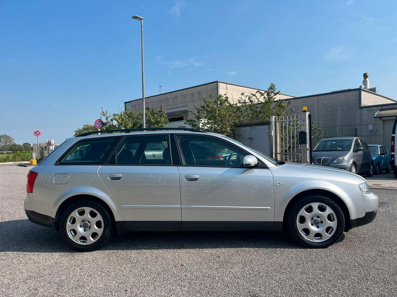 Audi A4 2.0 16V FSI BENZINA 140.000 KM