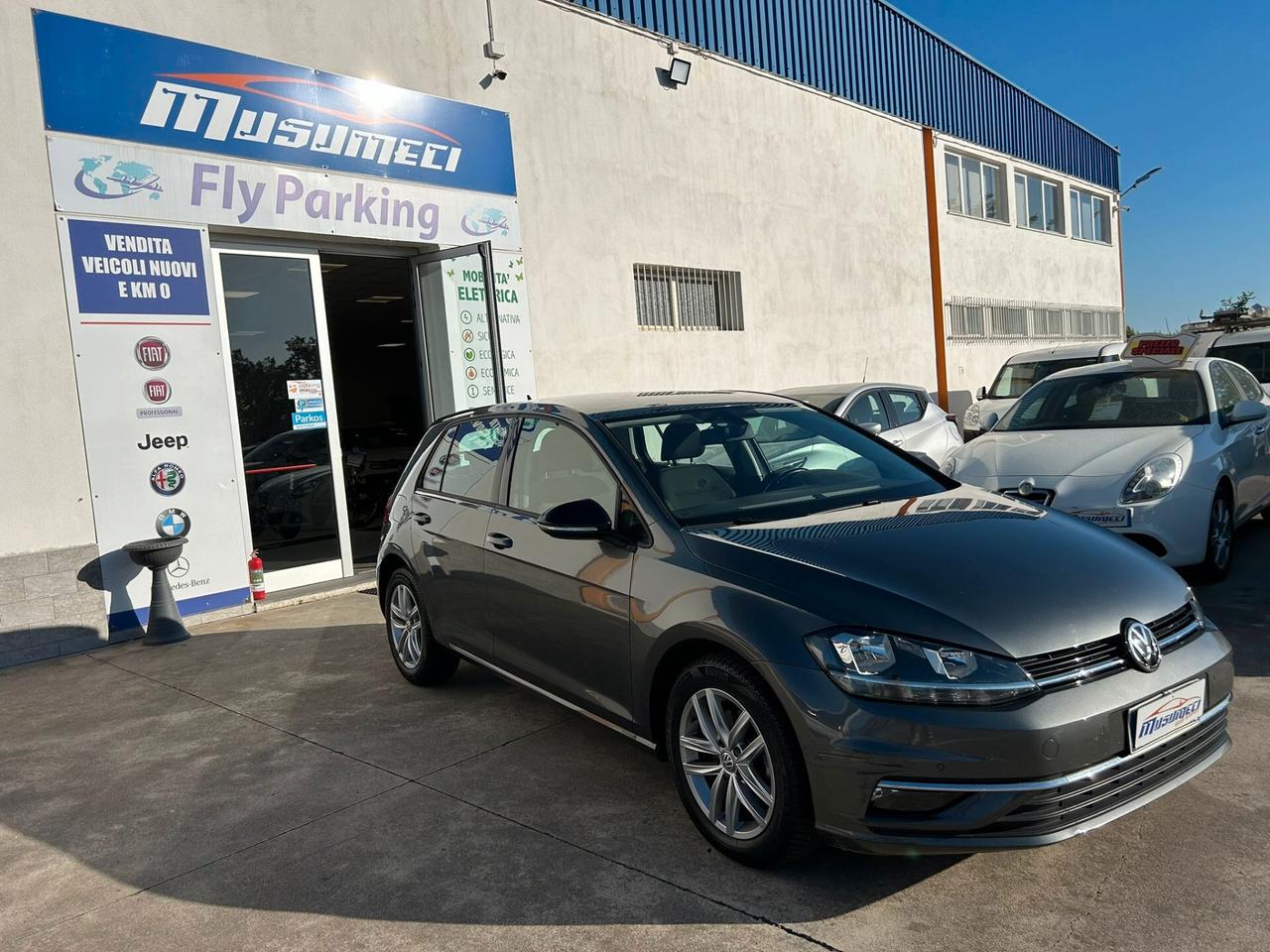 Volkswagen Golf 1.6 TDI 115CV DSG 5p. Business BlueMotion Technology