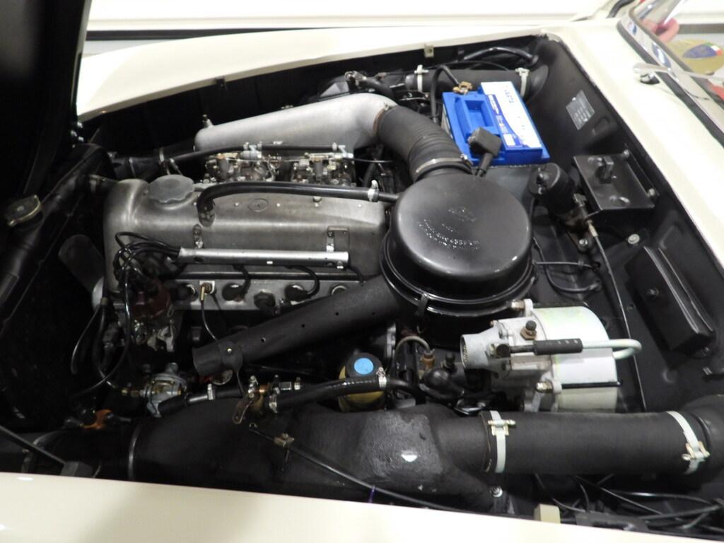 Mercedes Classe E 280 190 SL TYPE 121.040