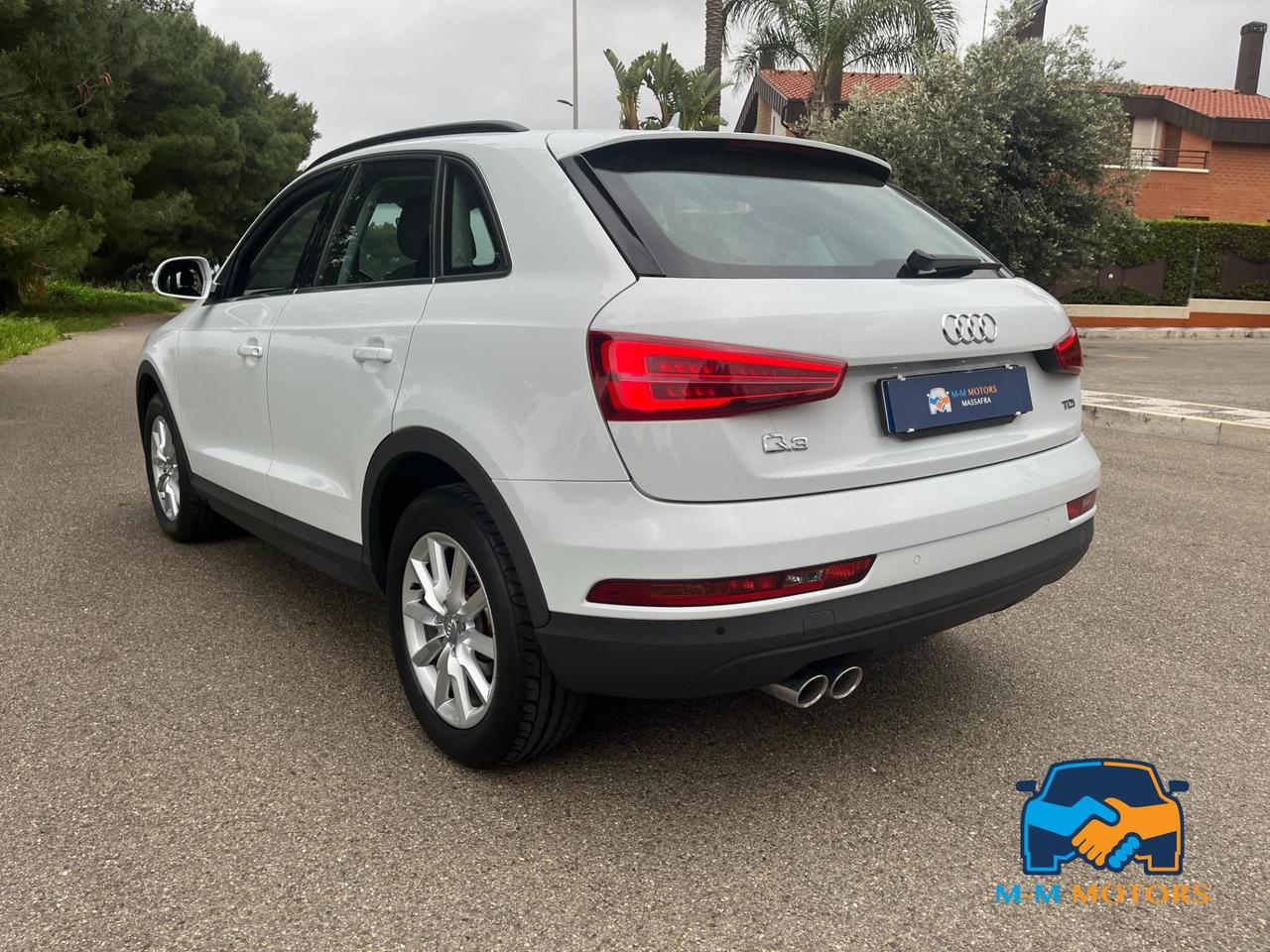 Audi Q3 2.0 tdi Business 150cv s-tronic