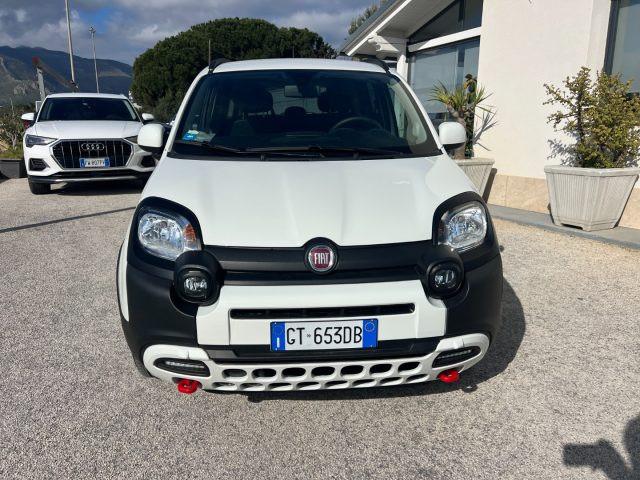 FIAT Panda 1.0 FireFly S&S Hybrid Panda Cross