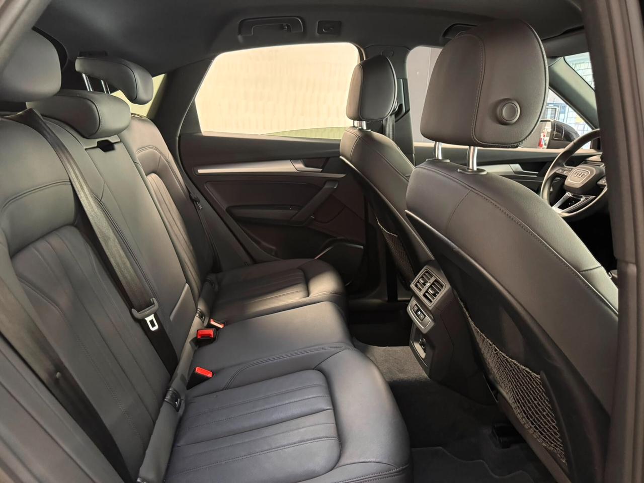 Audi Q5 SPB 40 TDI quattro S tronic Identity Black