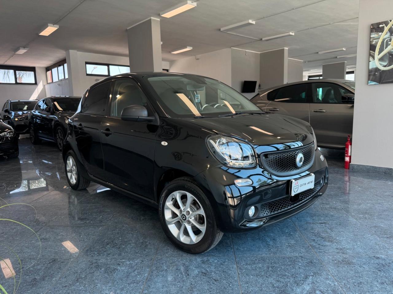 Smart forfour 1.0 Passion 71cv Total Black