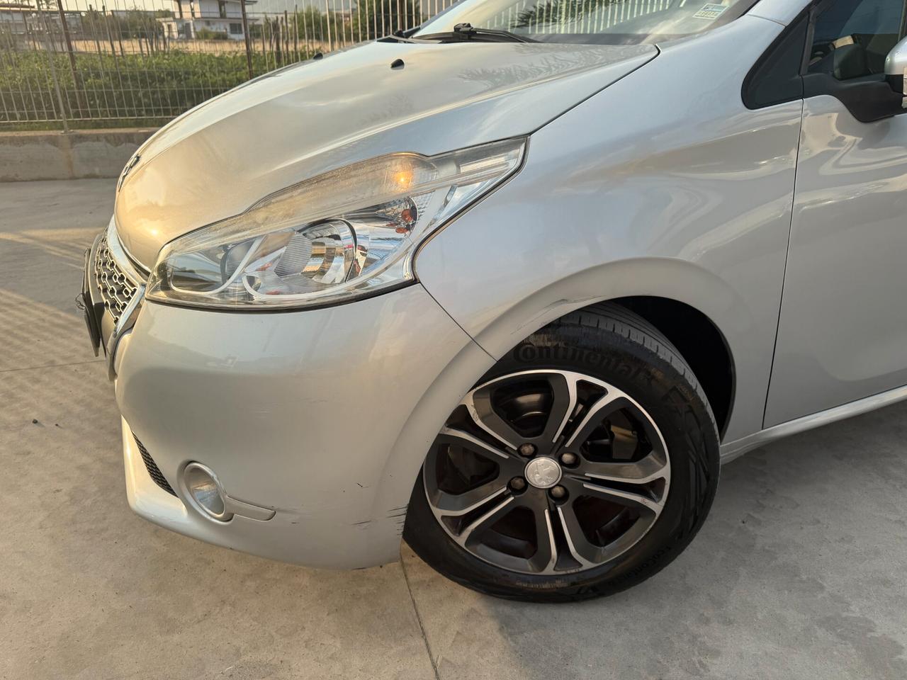 PEUGEOT 208 ANNO 2015 1.4 BENZ/GPL CASA MADRE 95CV