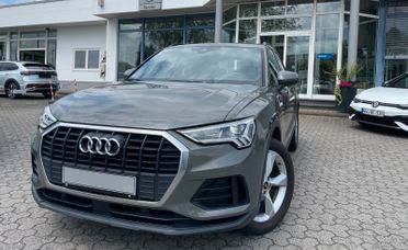 Audi Q3 35 TFSI S line edition