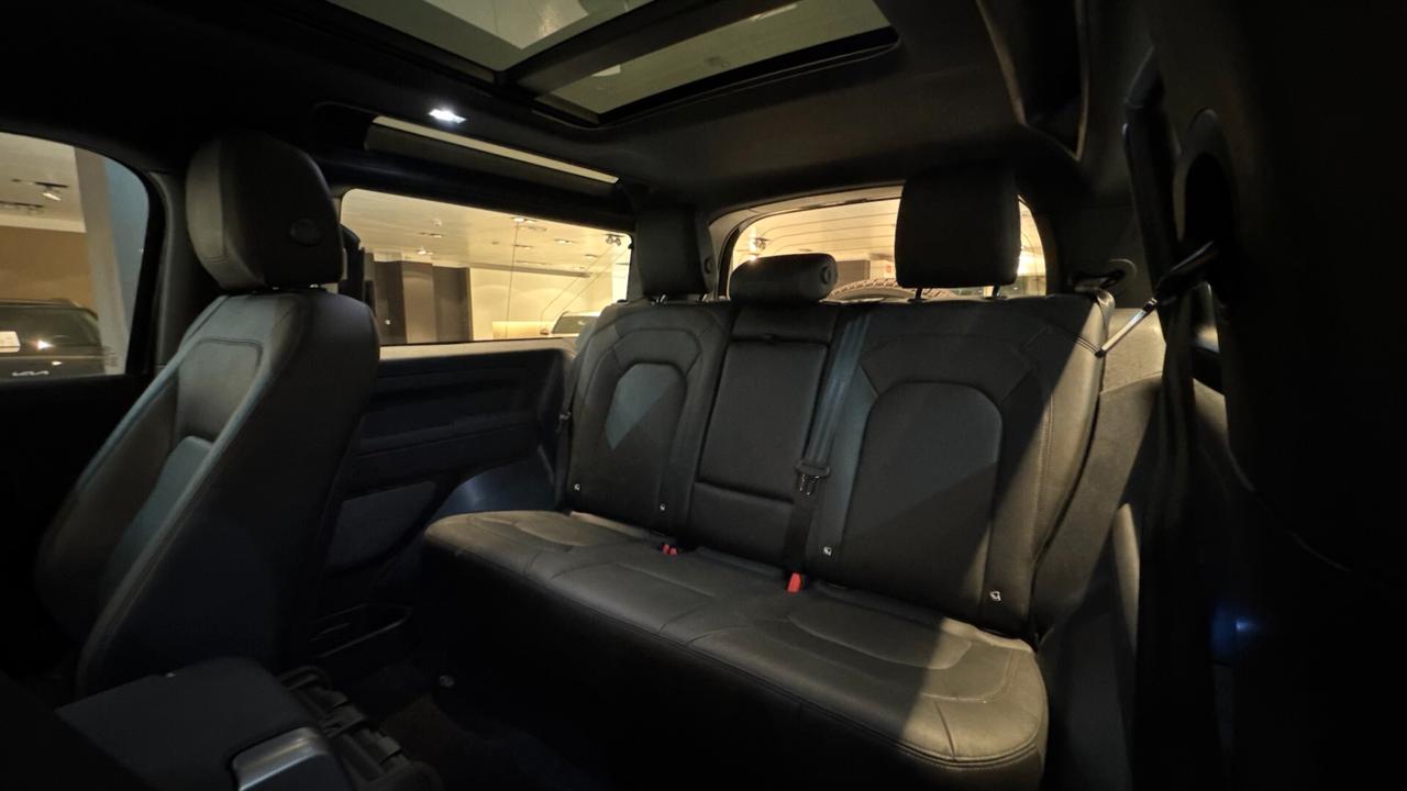 Land Rover Defender 3.0D 200 CV AWD Auto - 2023