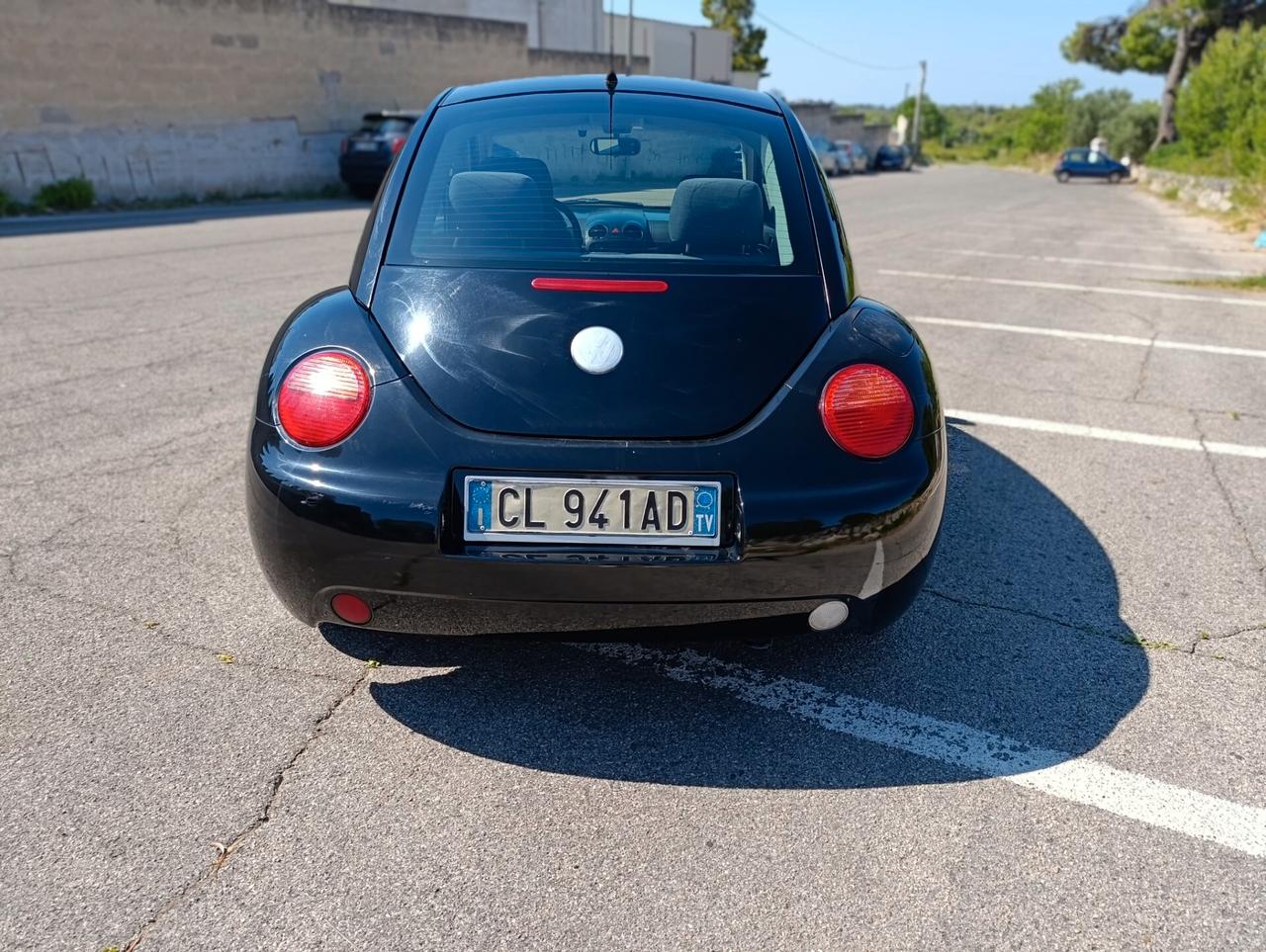 Volkswagen New Beetle 1.9 TDI 101CV