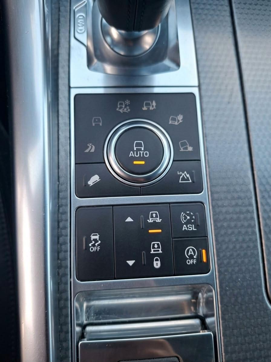 Land Rover Range Sport 3.0 SDV6 Autobiography Dynamic 300CV - GANCIO TRAINO, MONITOR POSTERIORI, PEDANE LATERALI AUTOMATICHE, IPER FULL!