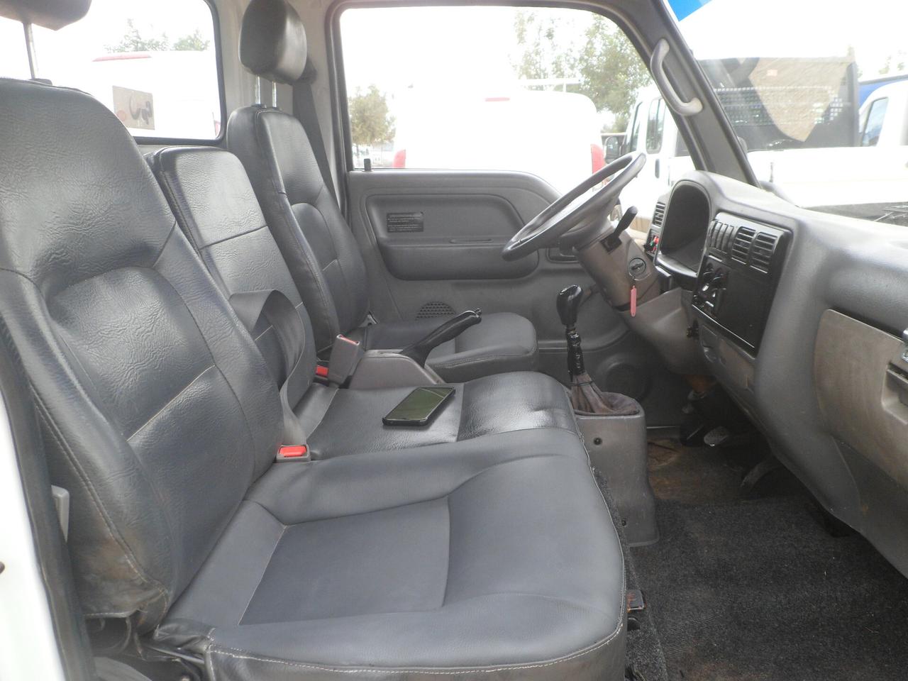 Kia K2500 ribaltabile trilaterale