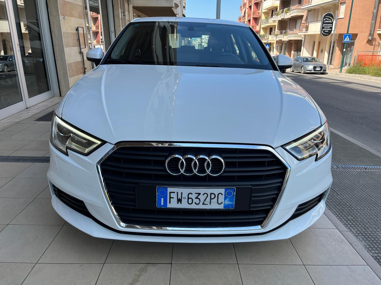 Audi A3 SPB 30 TDI S tronic Business