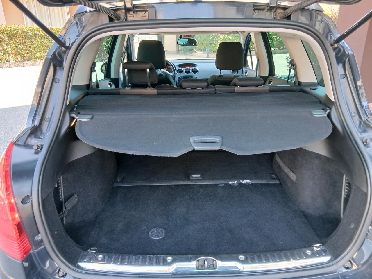 Peugeot 308 1.6 8V e-HDi 115CV Stop&Start SW Access