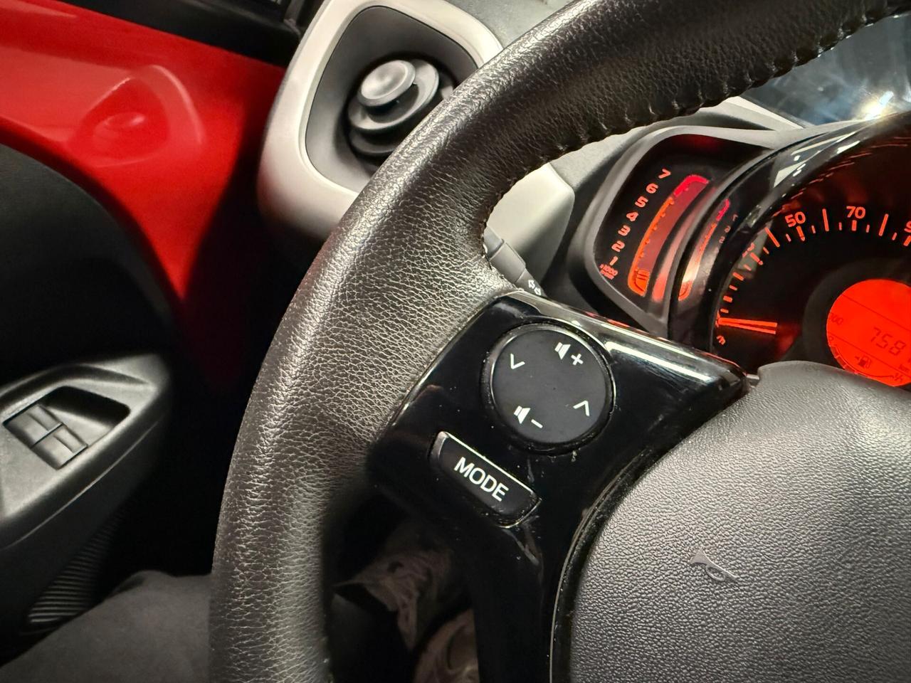 Peugeot 108 PureTech 82 5 porte Allure TOP!