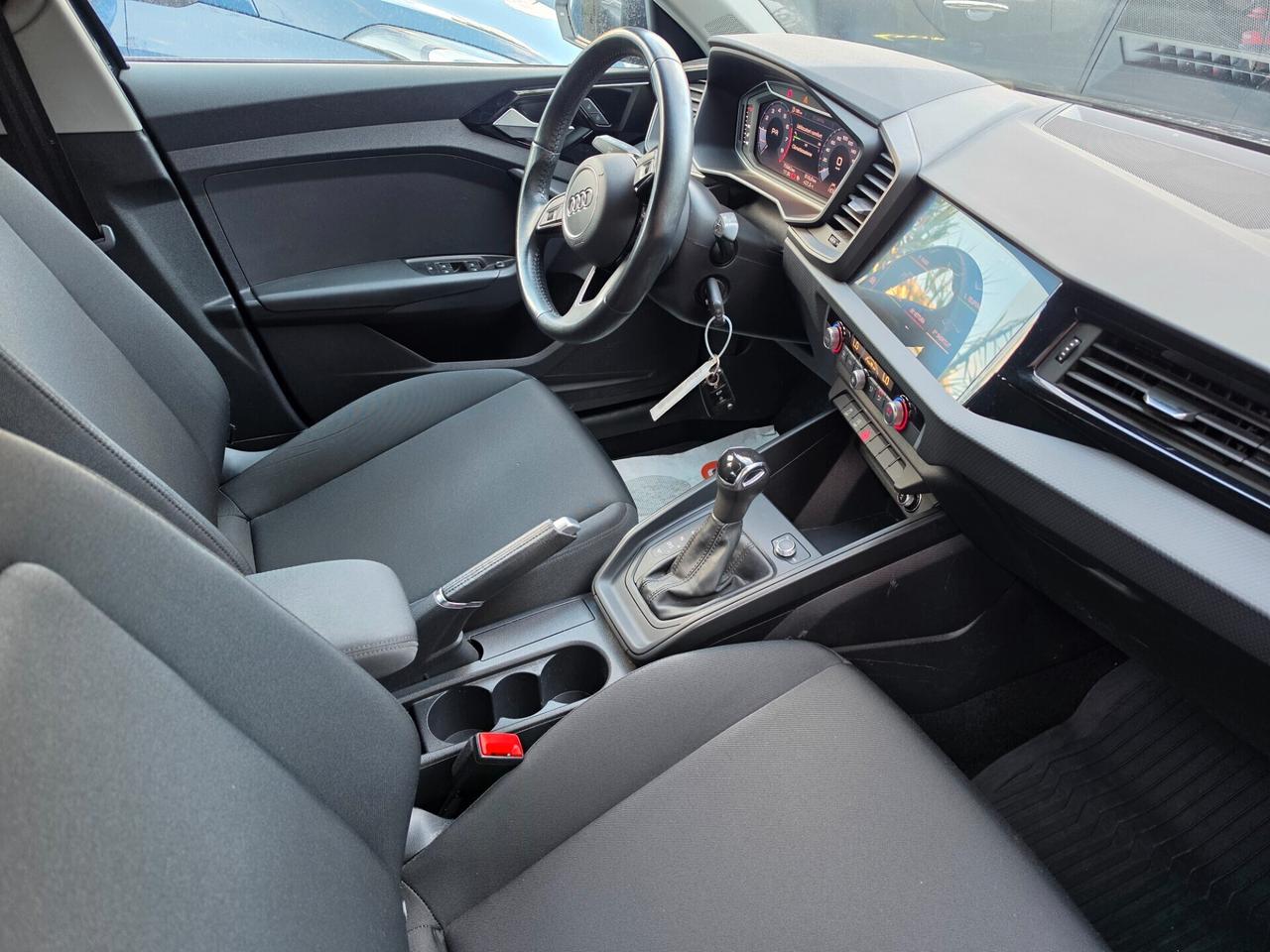 Audi A1 SPB 25 TFSI Identity Black