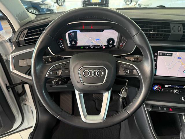 AUDI Q3 35 TDI S tronic Business