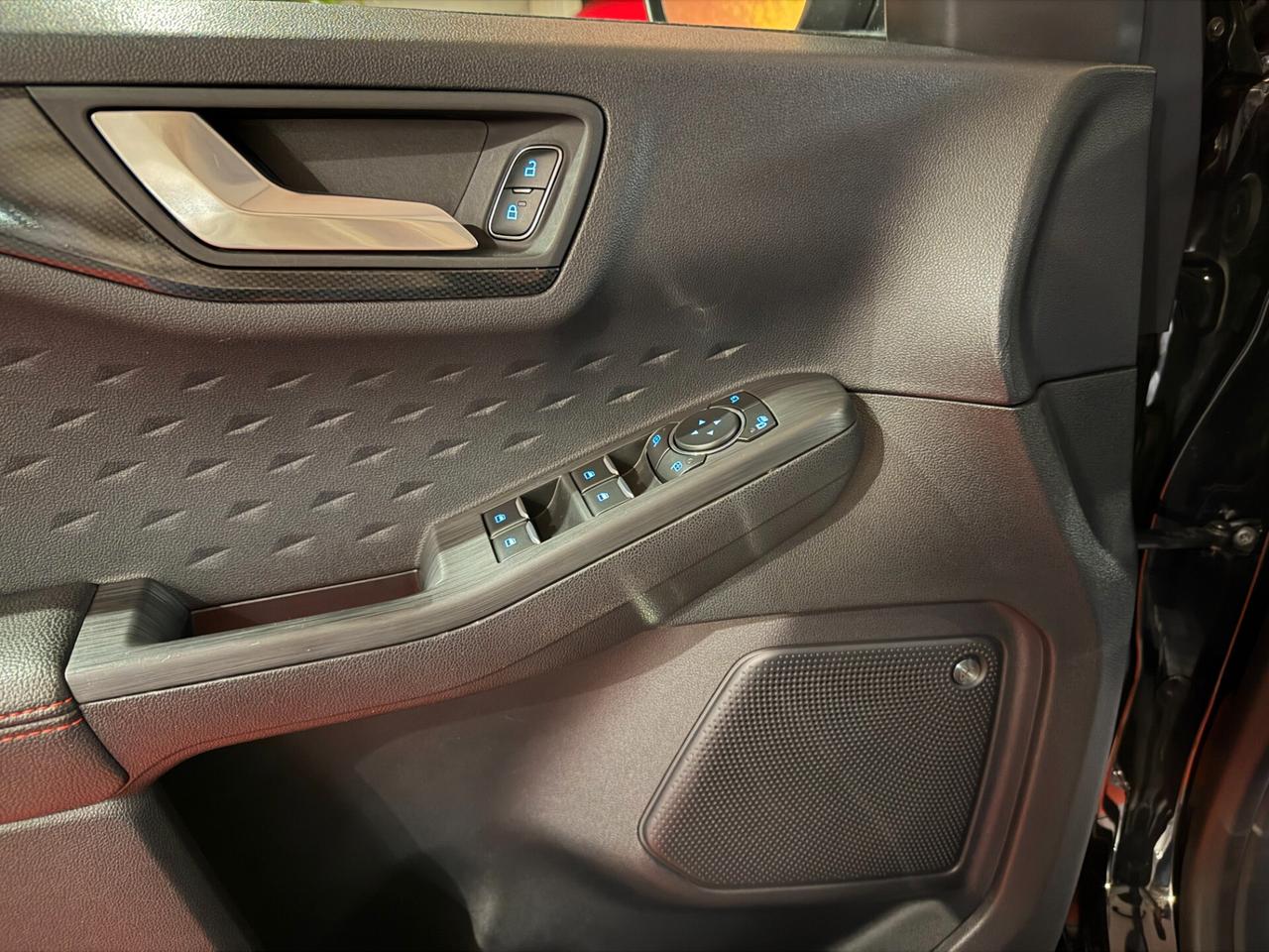 FORD KUGA 2.0 ECOBLUE MHEV 150CV 2WD ST-LINE X 2020