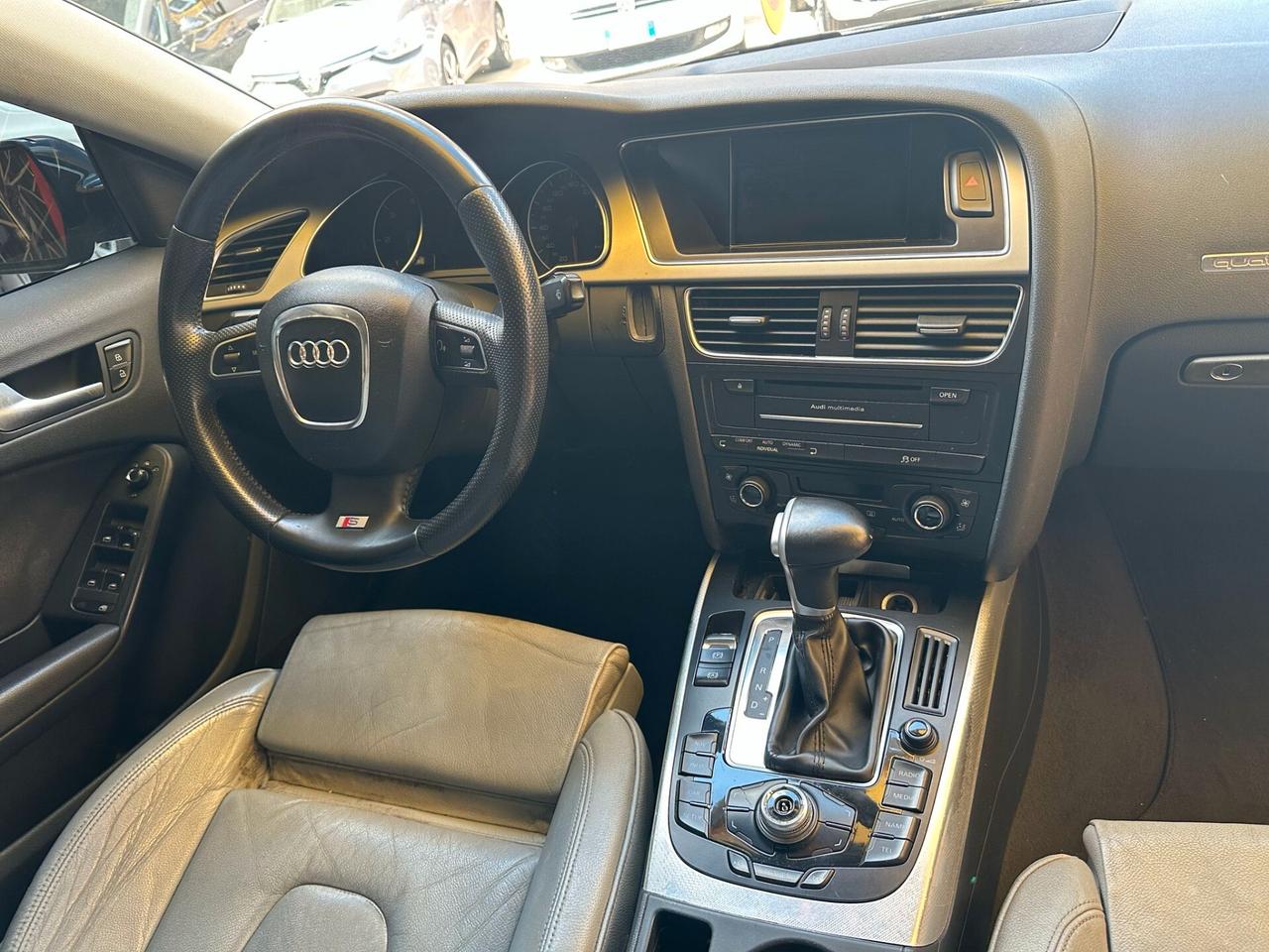 Audi A5 3.0cc diesel 12 mesi garanzia-2011