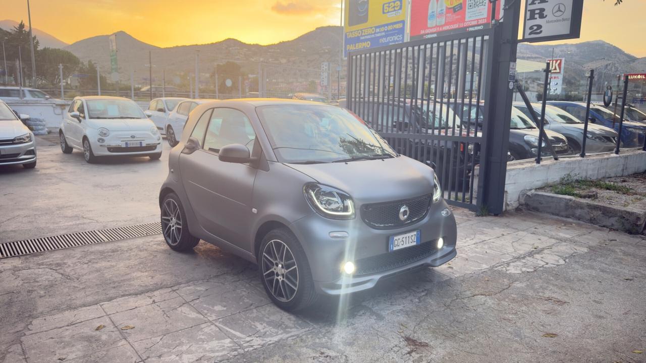 Smart ForTwo 90 0.9 Turbo Allestimento Brabus Automatica