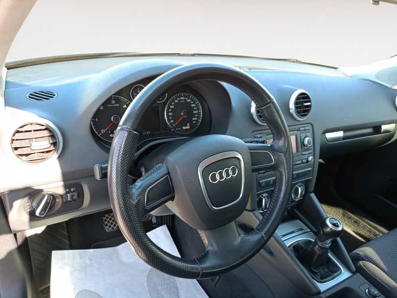 AUDI A3 Sportback 1.6 tdi Ambition