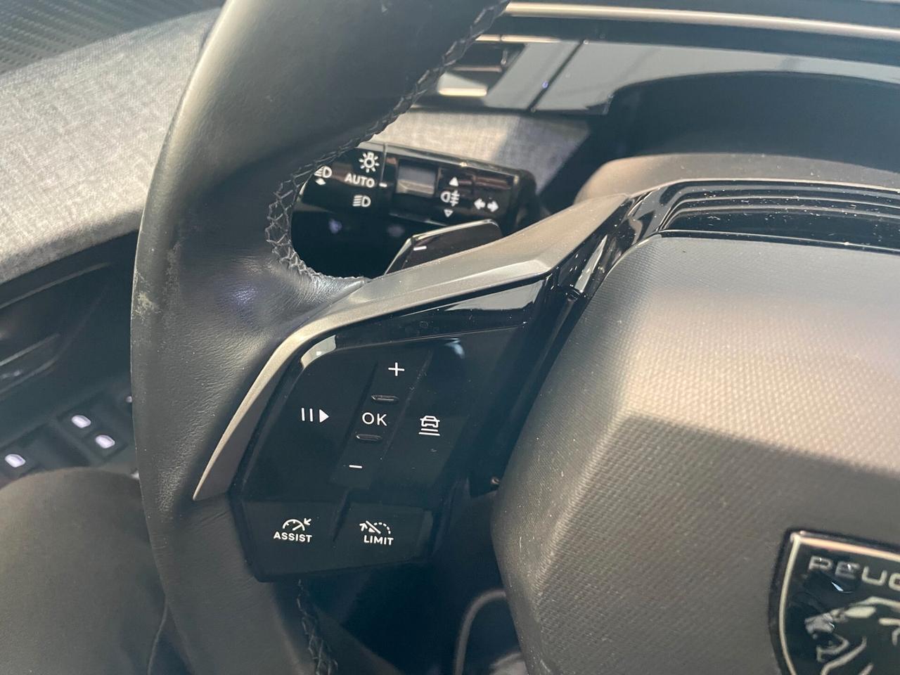 Peugeot 3008 Hybrid 145 e-DCS6 Allure PREZZO REALE
